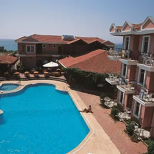 3* Otel Gunes